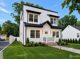 617 Fairview Ave, Piscataway, NJ 08854