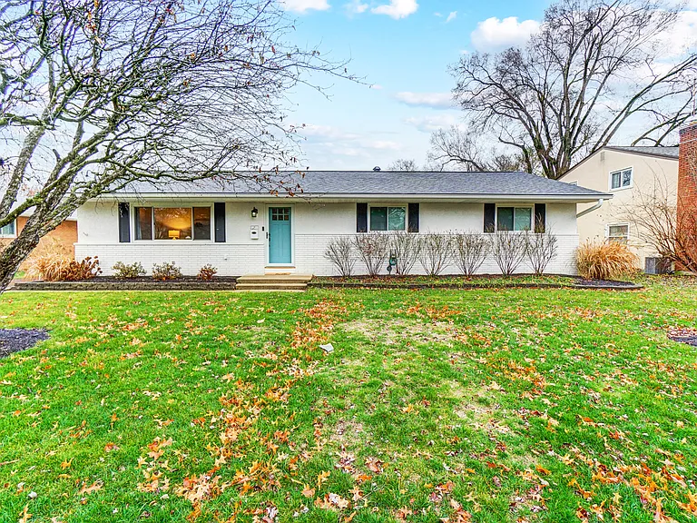 3592 Delamere Ave — Photo 1