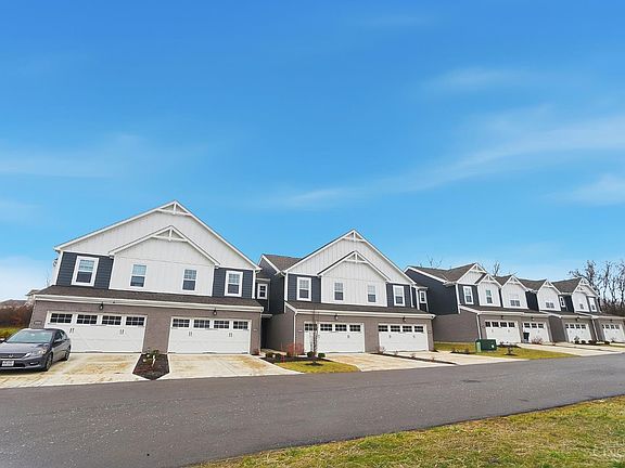 2nd image of 5592 Boulder Ct