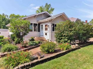 1014 Washington St, Pekin, IL 61554
