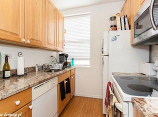 514 W Deming Pl #1413, Chicago, IL 60614