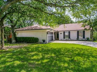 204 Tharp Dr, Highland Village, TX 75077
