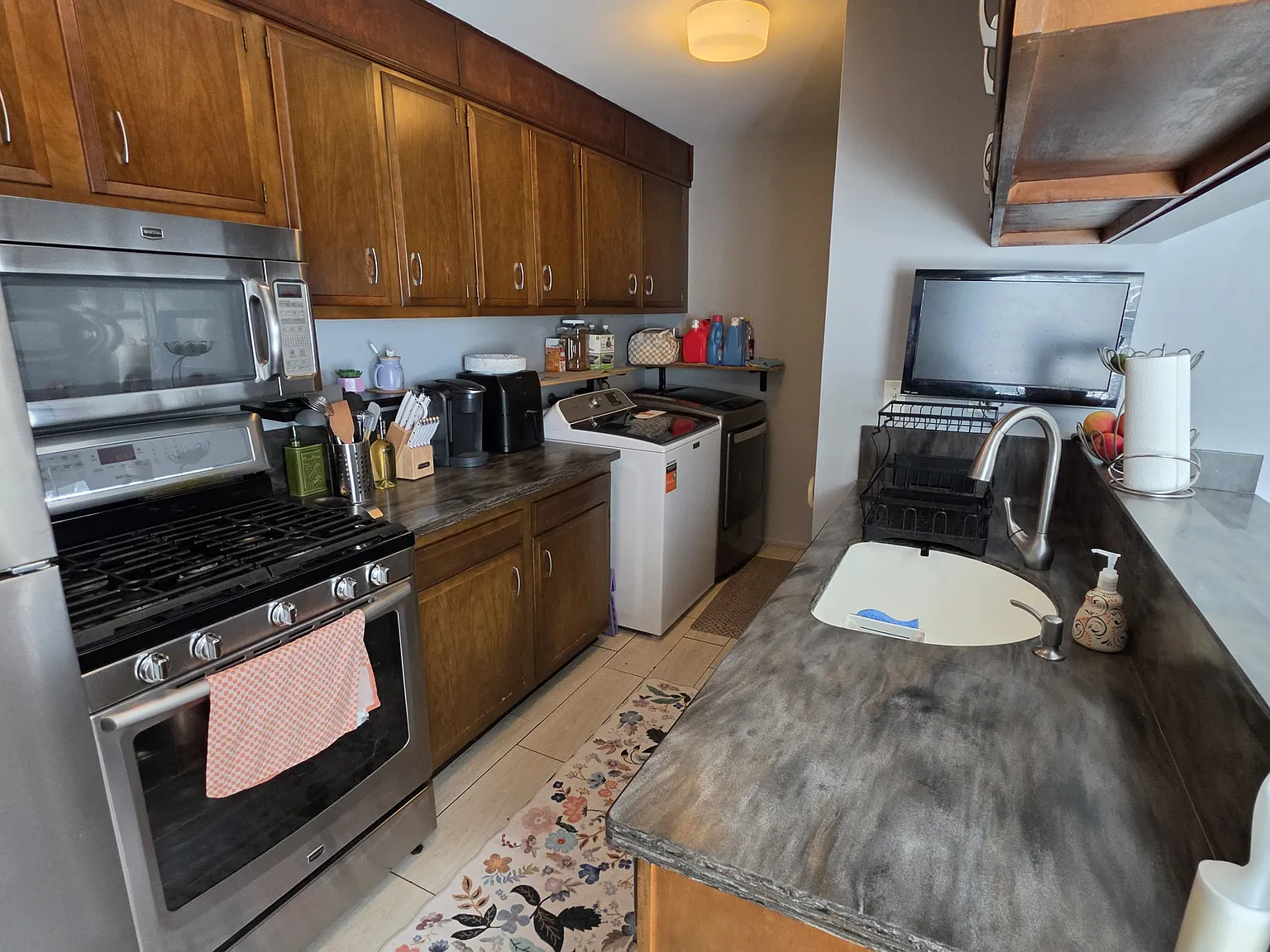 2 bed, 795 sqft, $2,000 — Photo 4