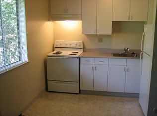 1118 T St APT 7, Sacramento, CA 95811