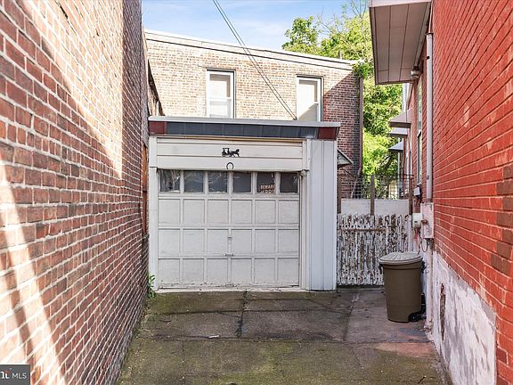 3rd image of 617 Maryland Ave