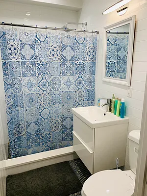 Rented by Voro New York | media 17