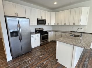 2206 N Front St #2C, Philadelphia, PA 19133