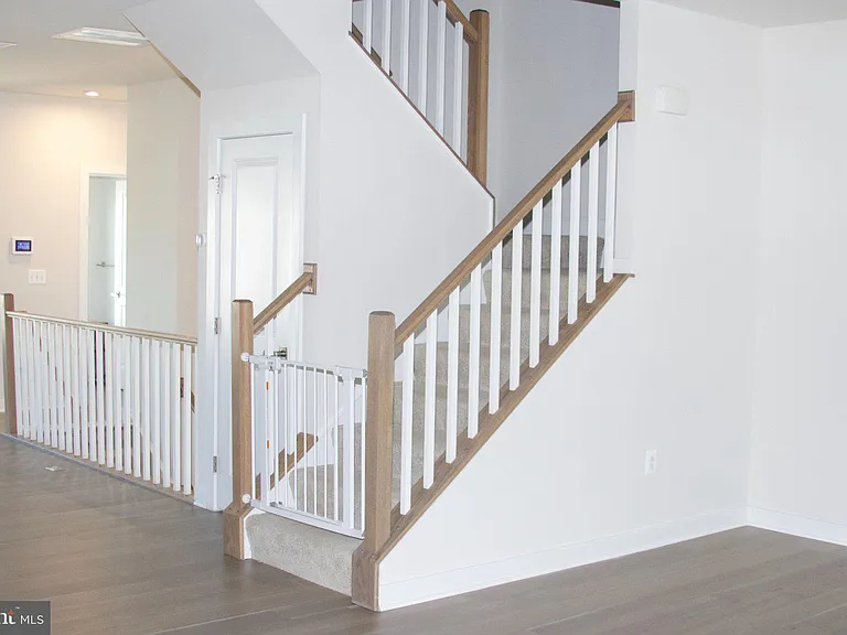 1697 Dunnington Pl — Photo 21