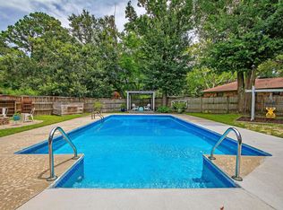 1040 Birchdale Dr, Charleston, SC 29412