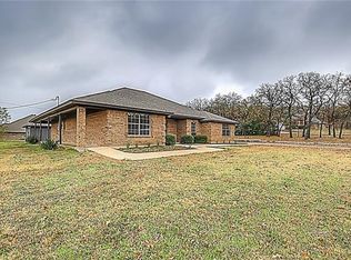 271 Diamond Ln N, Burleson, TX 76028