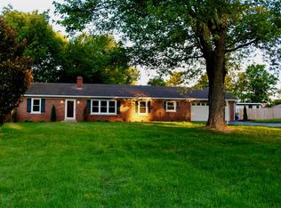 560 Cane Run Rd, Lexington, KY 40505