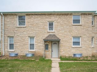 3502 N 56th St, Milwaukee, WI 53216