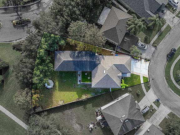 3rd image of 17116 Odessa Dr