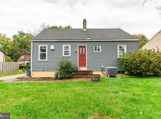 239 W Palmer St, Morrisville, PA 19067