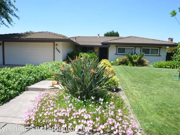 7382 Farm Dale Way, Sacramento, CA 95831