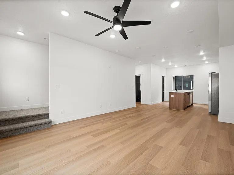 218 W Paxton Ave #5 — Photo 8
