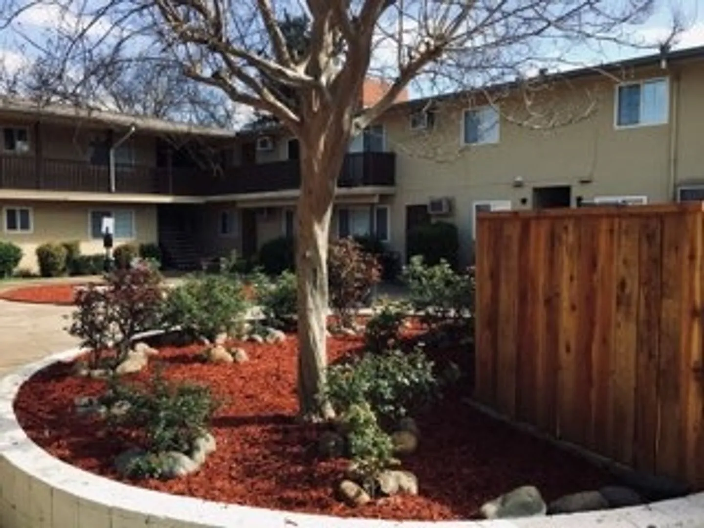 Carmichael Court — Photo 4