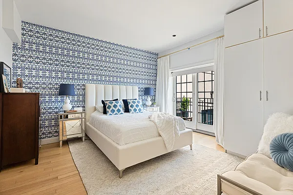 Sold by Corcoran | media 8
