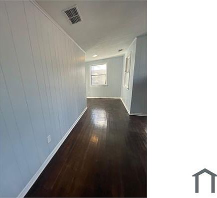 5th image of 251 W 40th St