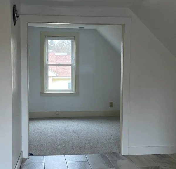 98 Simpson Ave #3 — Photo 6