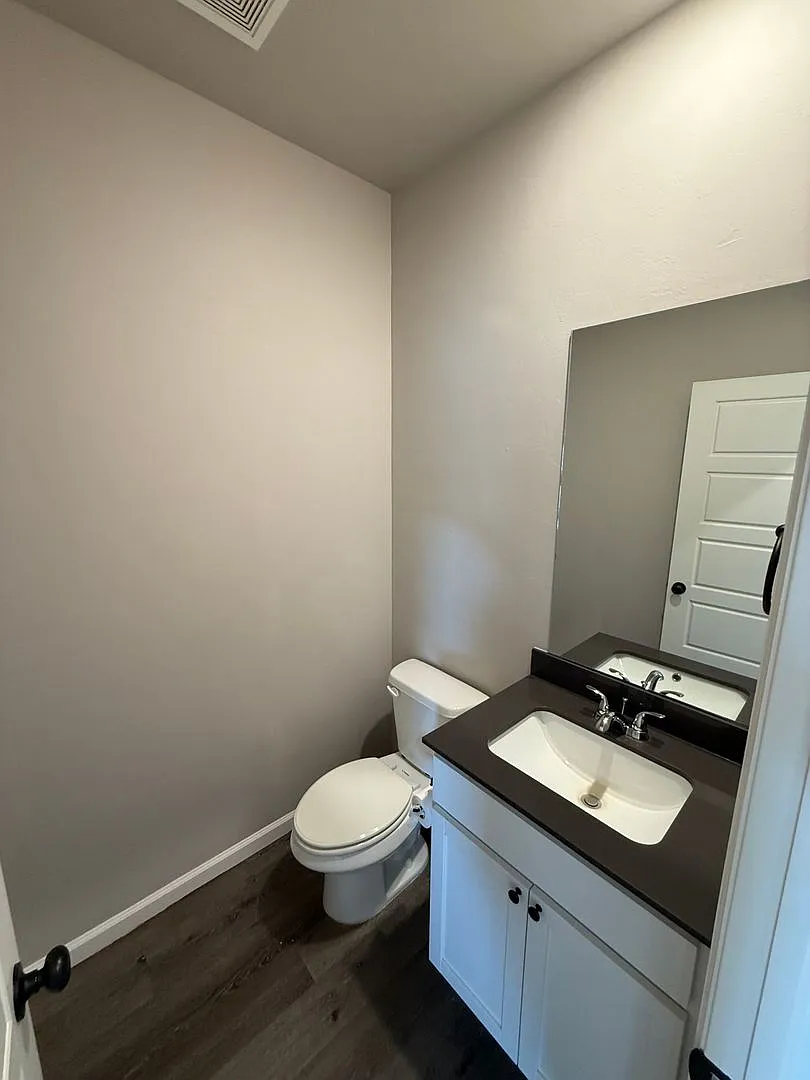 7736 Westhall Place - Pennbrooke — Photo 4