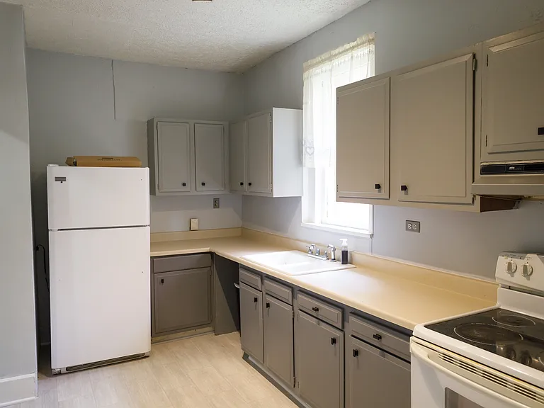 1019 Findley Ave #3 — Photo 6