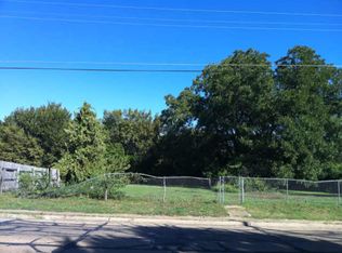 200 E Martin Luther King Dr, Ennis, TX 75119