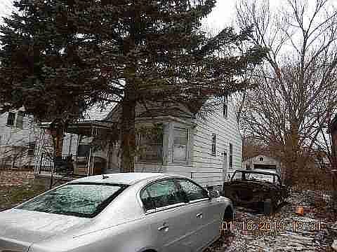 12101 Winthrop