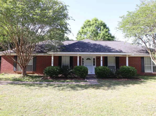 33621 Rosalia Ave, Lillian, AL 36549