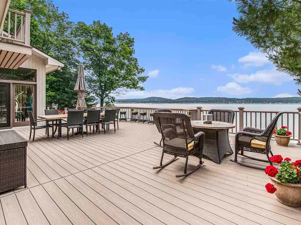 513 Bay St, Boyne City, MI 49712