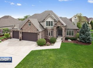 25005 W Lake Forrest Ln, Shorewood, IL 60404