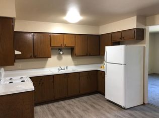 2871 S 60th St #5, Milwaukee, WI 53219