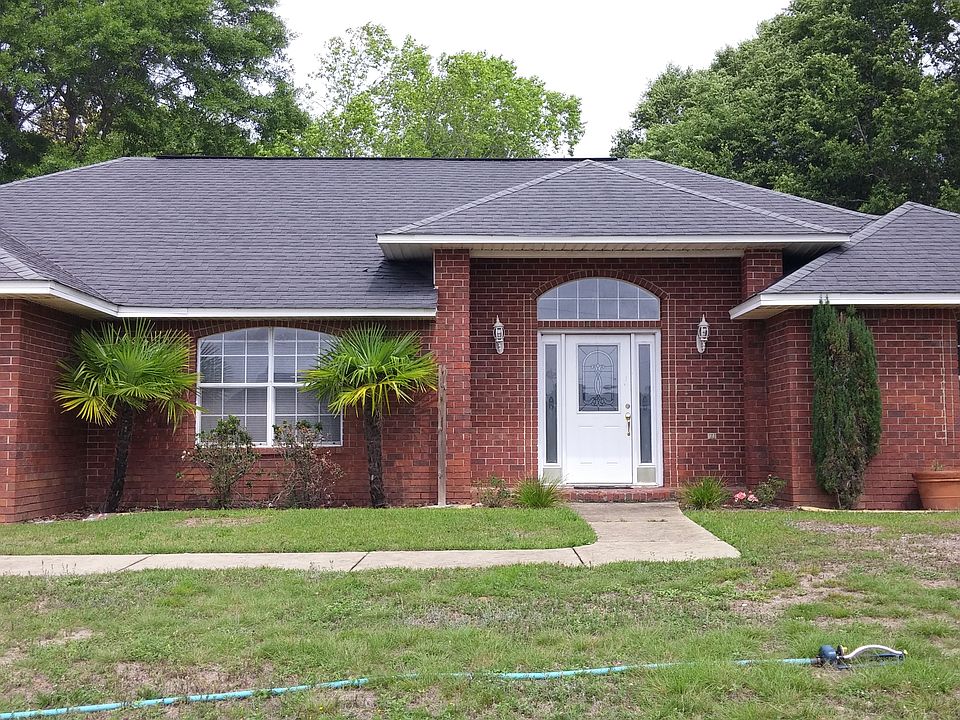 Front entrance and yard