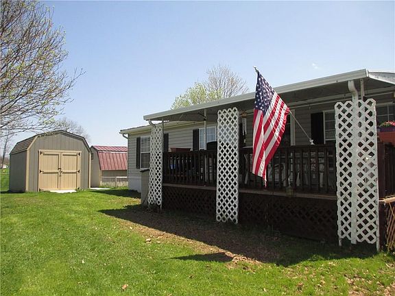 2nd image of 248 Sunset Dr