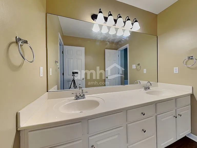 1105 Avocet Ln — Photo 13