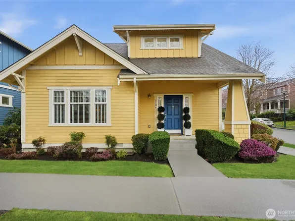 1704 25th Avenue NE, Issaquah, WA 98029