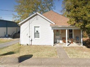 821 Nugent St, Bowling Green, KY 42101