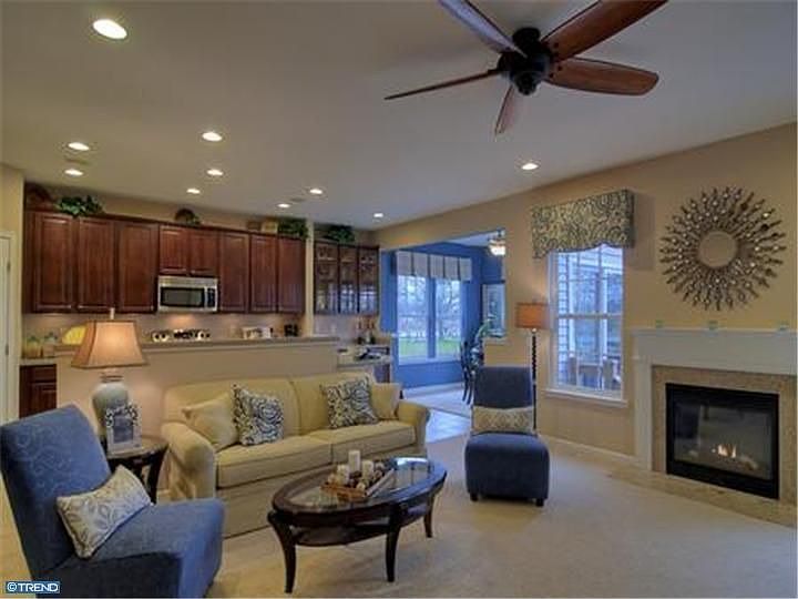 2nd image of 33 Nursery Ln