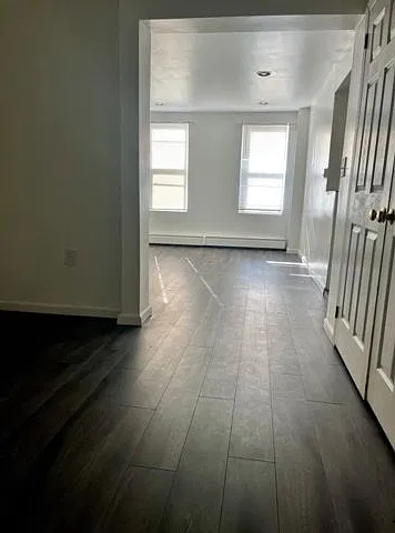2 bed, 1.0 bath, $3,200 — Photo 2