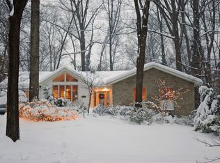 8307 Still Spring Ct, Bethesda, MD 20817