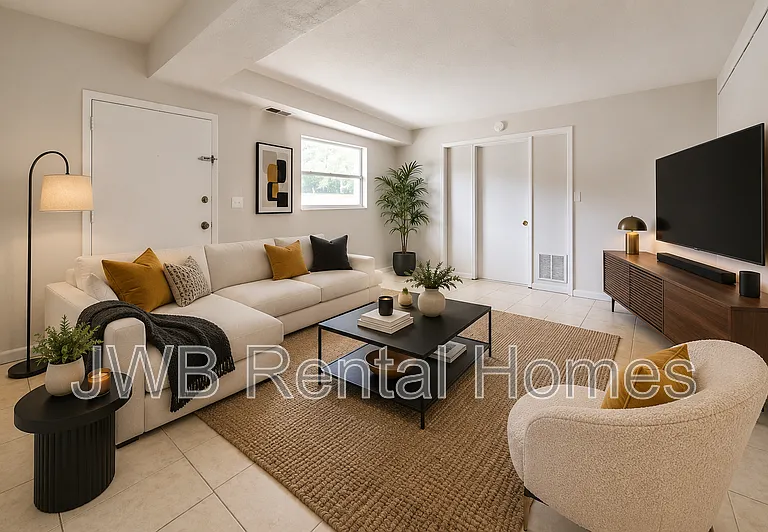 7549 Sharbeth Dr S — Photo 7