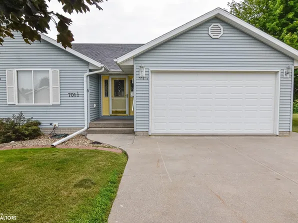 701 1/2 Crestview Dr, Le Grand, IA 50142