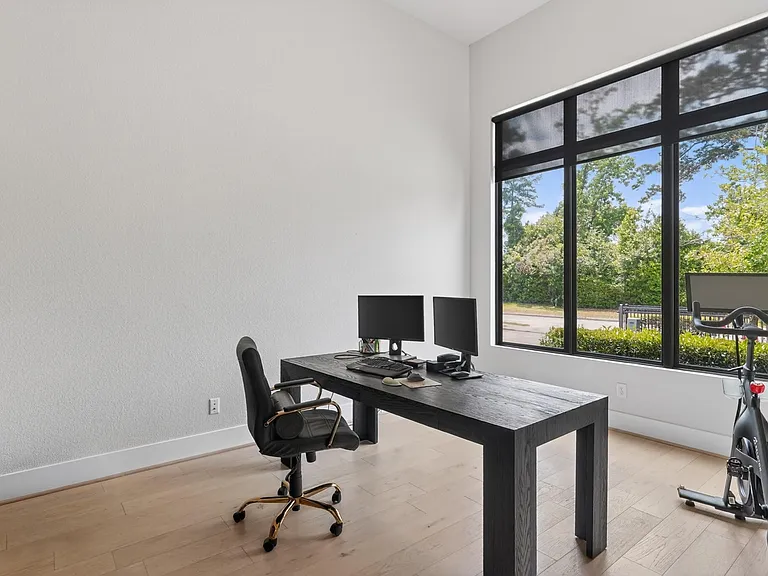 10561 Lake Palmetto Dr — Photo 10
