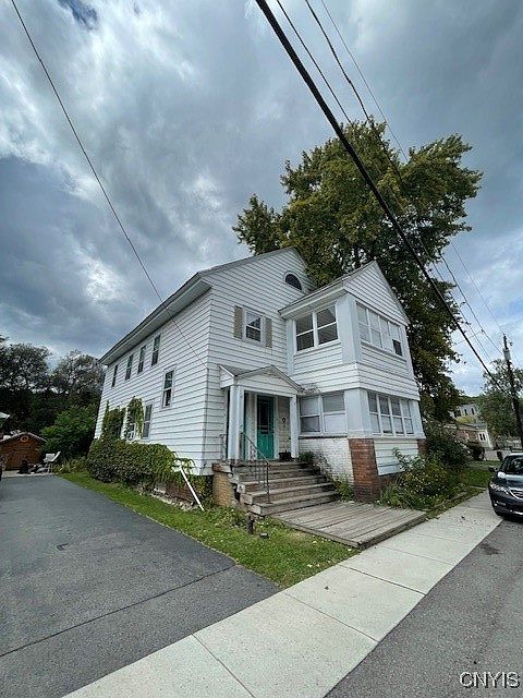 1st image of 4 South St #4