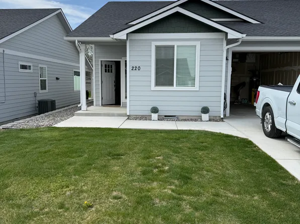 220 Claret Dr, Prosser, WA 99350