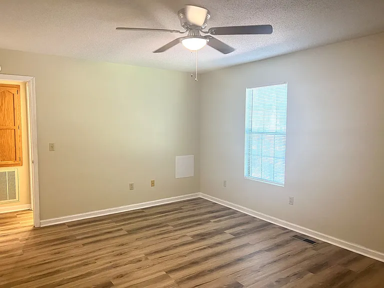 312 Williams Rd — Photo 10