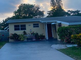 728 SW 2nd Ave, Hallandale Beach, FL 33009