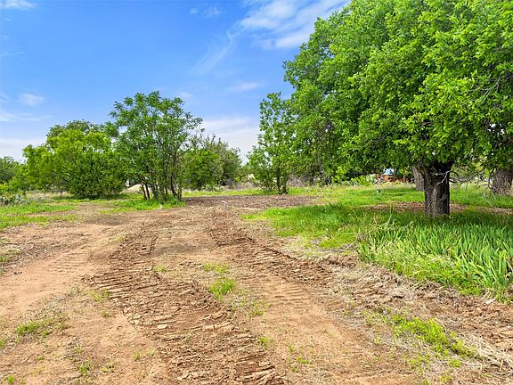 2nd image of 630 County Road 118b