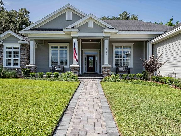 3rd image of 6768 CRESCENT WOODS CIRCLE