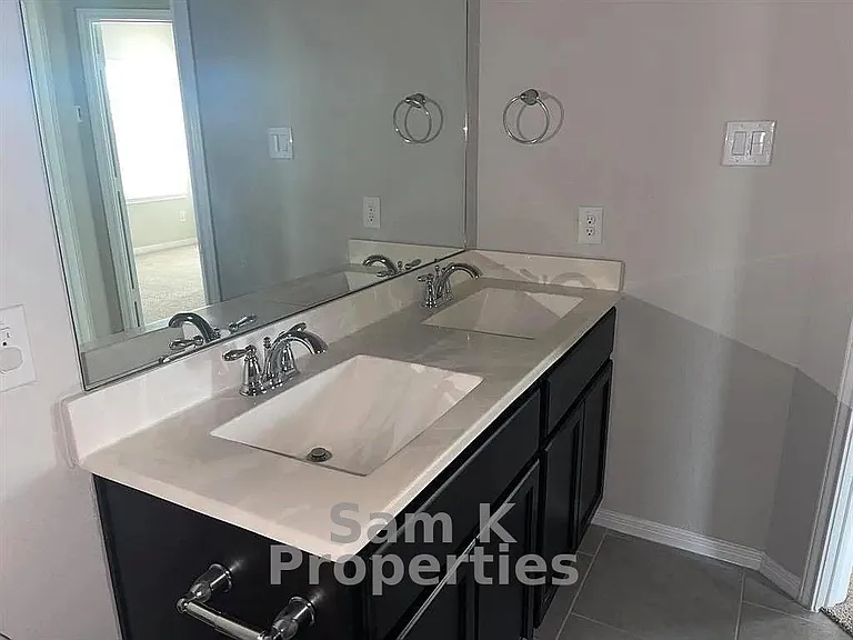 3413 Harvest Meadow Ln — Photo 23